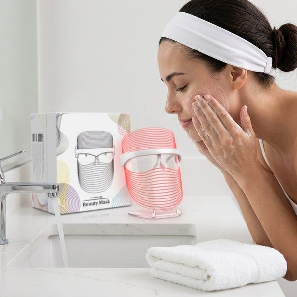 How to use byTheia 7 Colour LED face mask step 1 — cleanse face thoroughly before LED therapy session