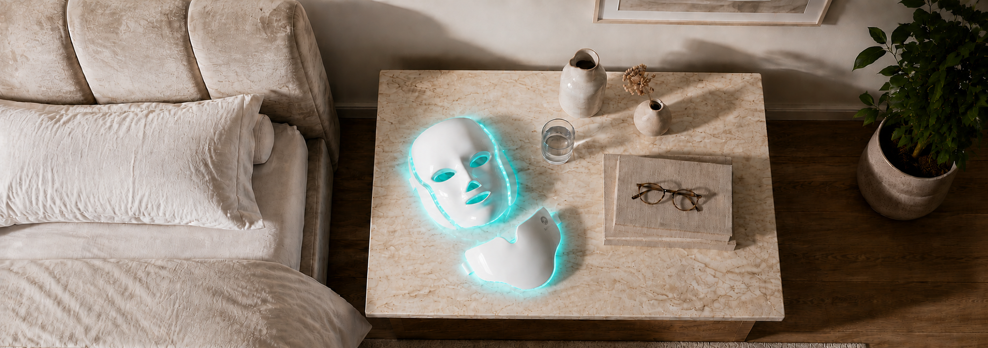 byTheia LED face and neck mask cyan light mode 470nm - soothes sensitive skin, strengthens moisture barrier, reduces inflammation